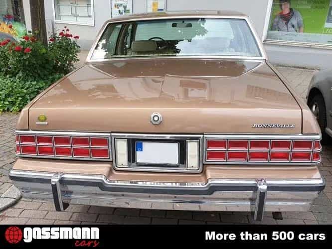 Pontiac Bonneville , 4-Door Sedan 06/1981-photo-10