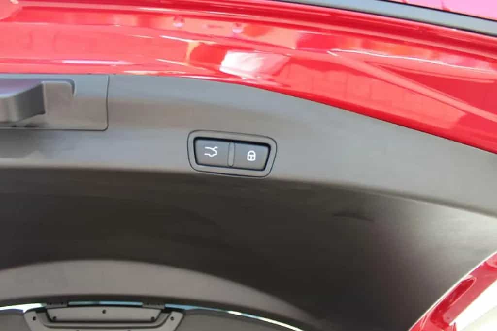 Alfa Romeo Stelvio Lusso Voll AHK, LederArmaturen 09/2019-photo-14