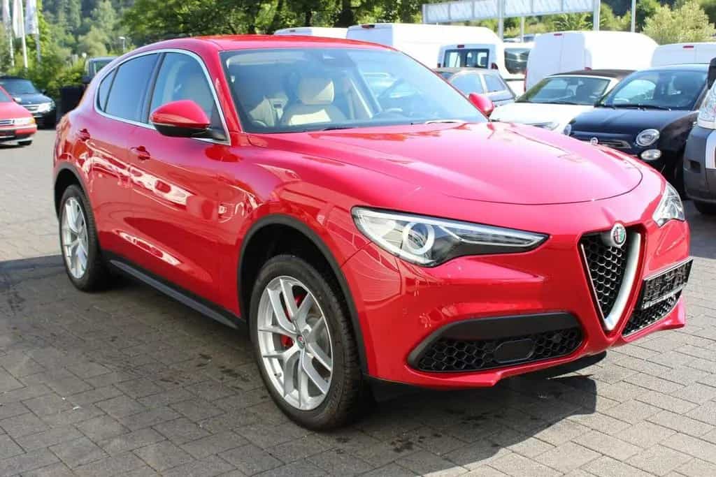 Alfa Romeo Stelvio Lusso Voll AHK, LederArmaturen 09/2019-photo-4