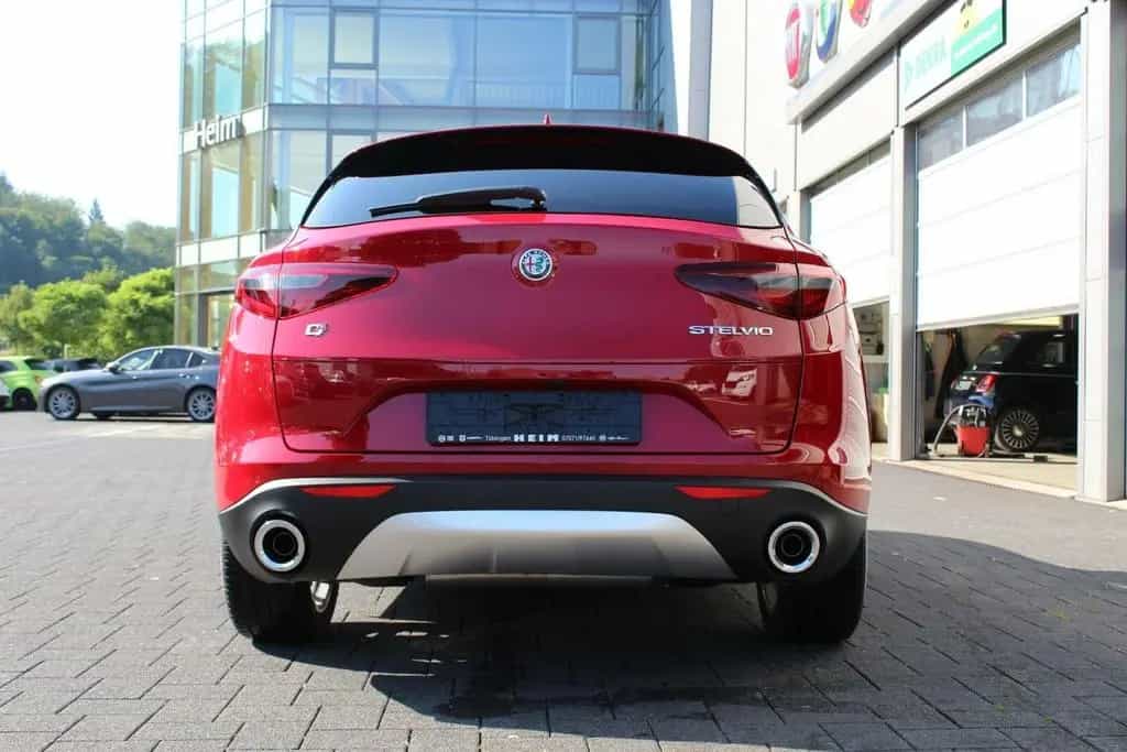 Alfa Romeo Stelvio Lusso Voll AHK, LederArmaturen 09/2019-photo-5