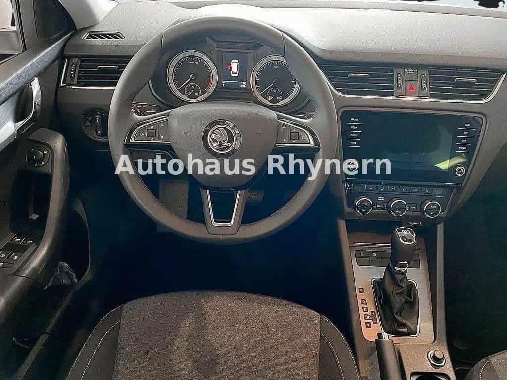 Skoda Octavia Combi III 2.0 TDI 110kW DSG Soleil 12/2020-photo-5