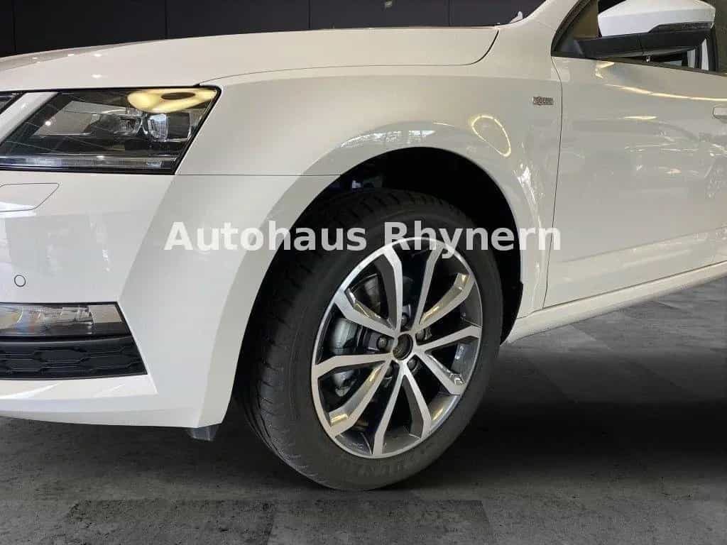 Skoda Octavia Combi III 2.0 TDI 110kW DSG Soleil 12/2020-photo-7