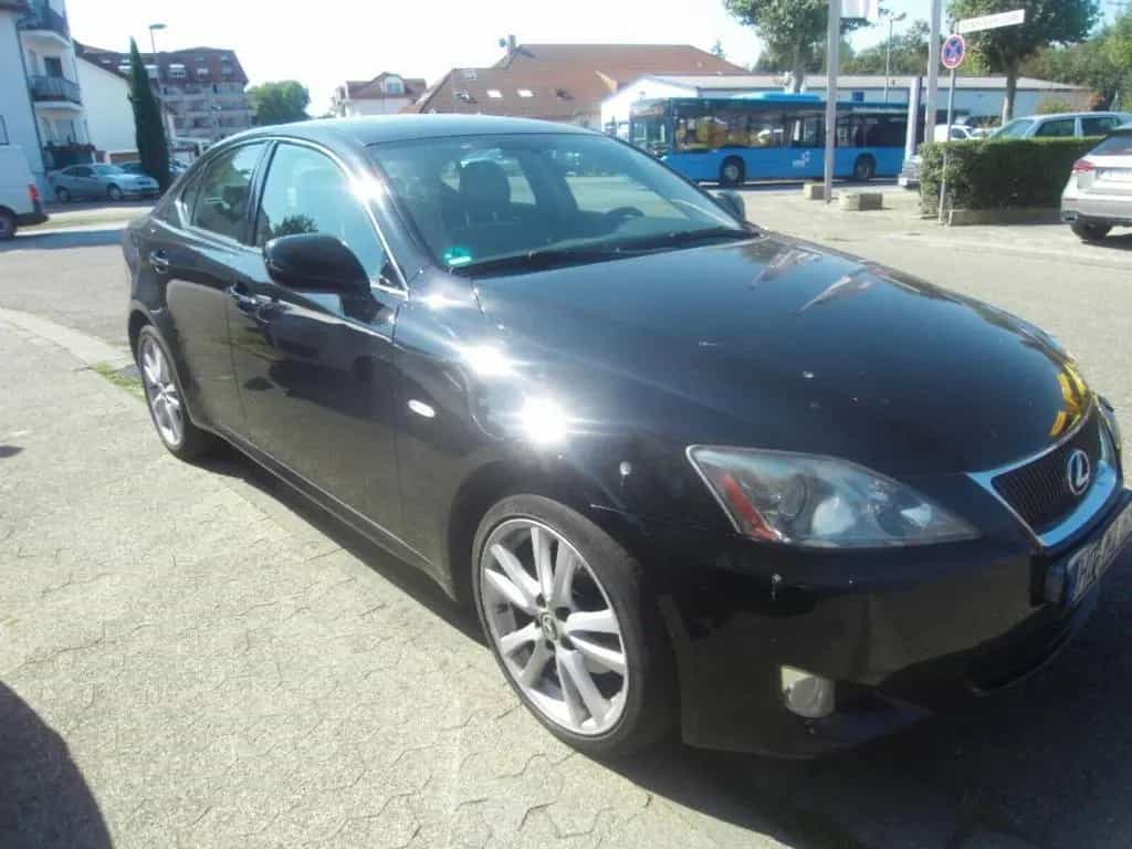 Lexus IS 220 d Luxury DPRN Navi Klima Neue Tüv 04/2006-photo-2
