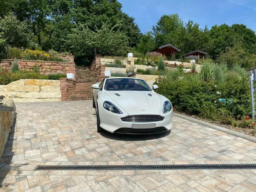 Aston Martin Virage Virage Volante Touchtronic 11/2011-photo-3