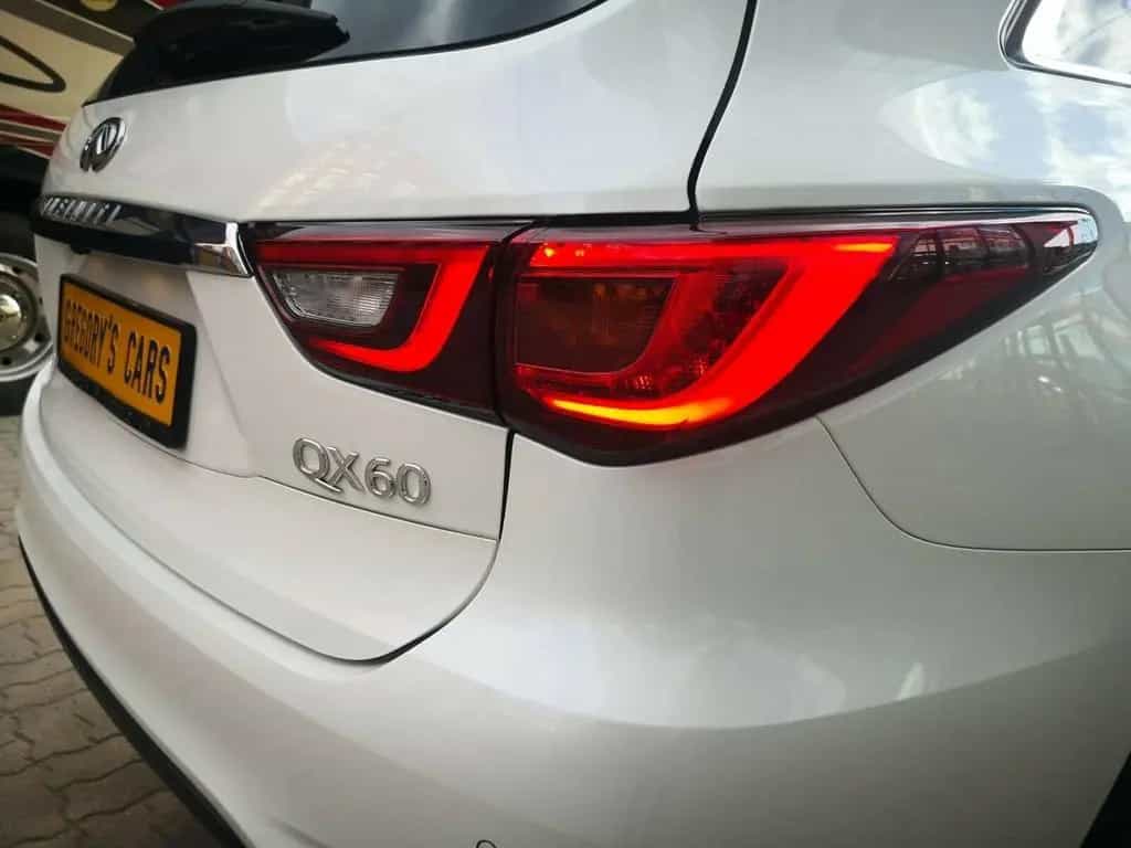 Infiniti QX60 01/2024-photo-22