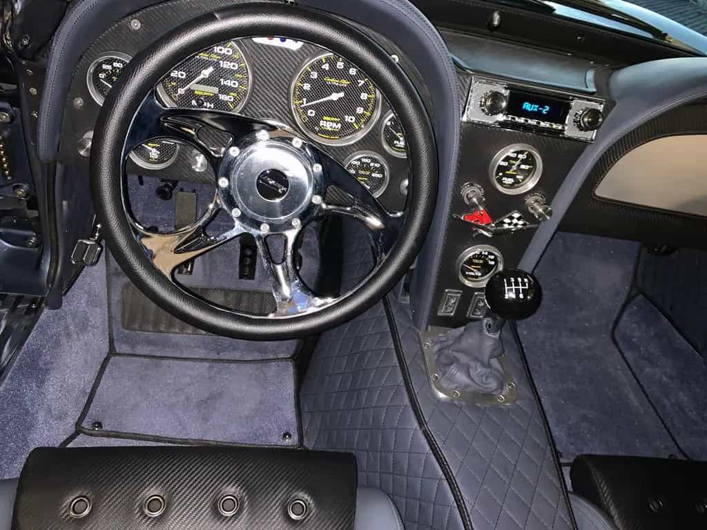 Corvette C2 mit Z06 -Motor Getriebe Dodge Viper EINMALIG 07/1965-photo-11