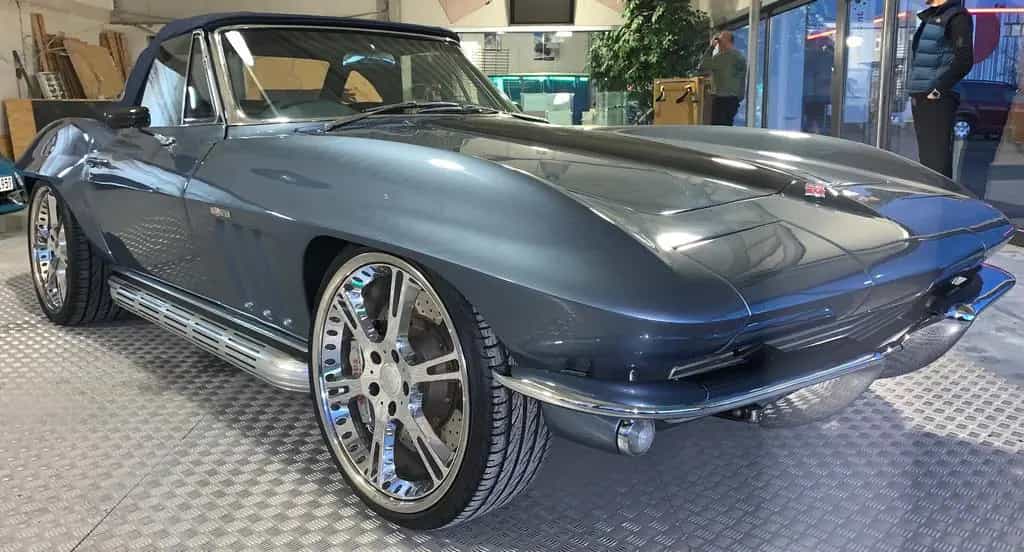 Corvette C2 mit Z06 -Motor Getriebe Dodge Viper EINMALIG 07/1965-photo-2