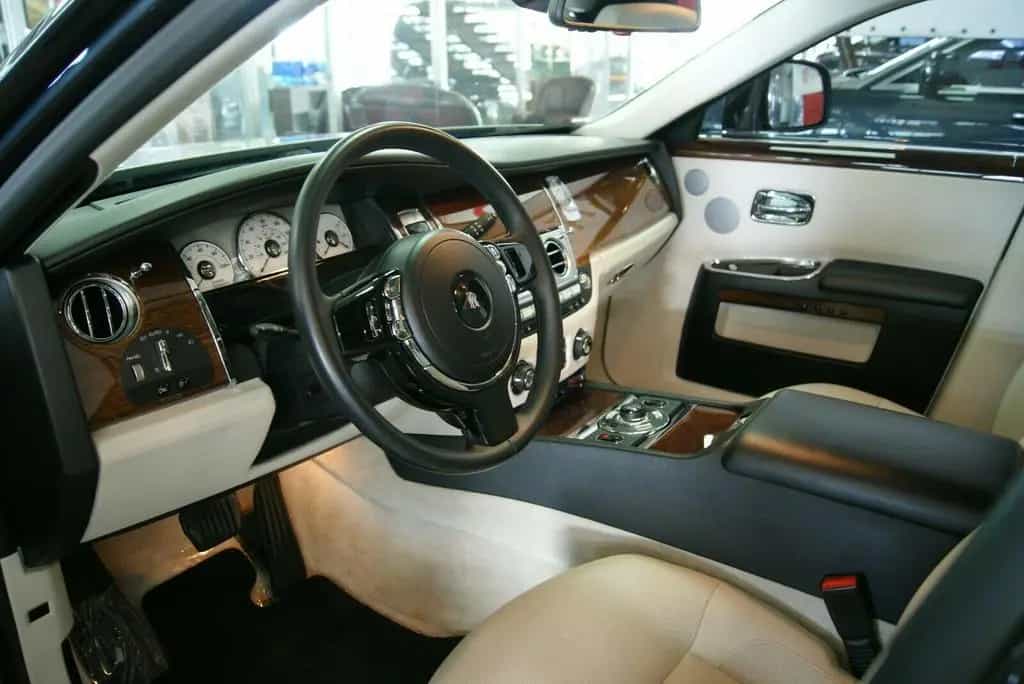 Rolls-Royce Ghost SWB V12+Panoroof+Comfort Entry+Theatre 05/2014-photo-15