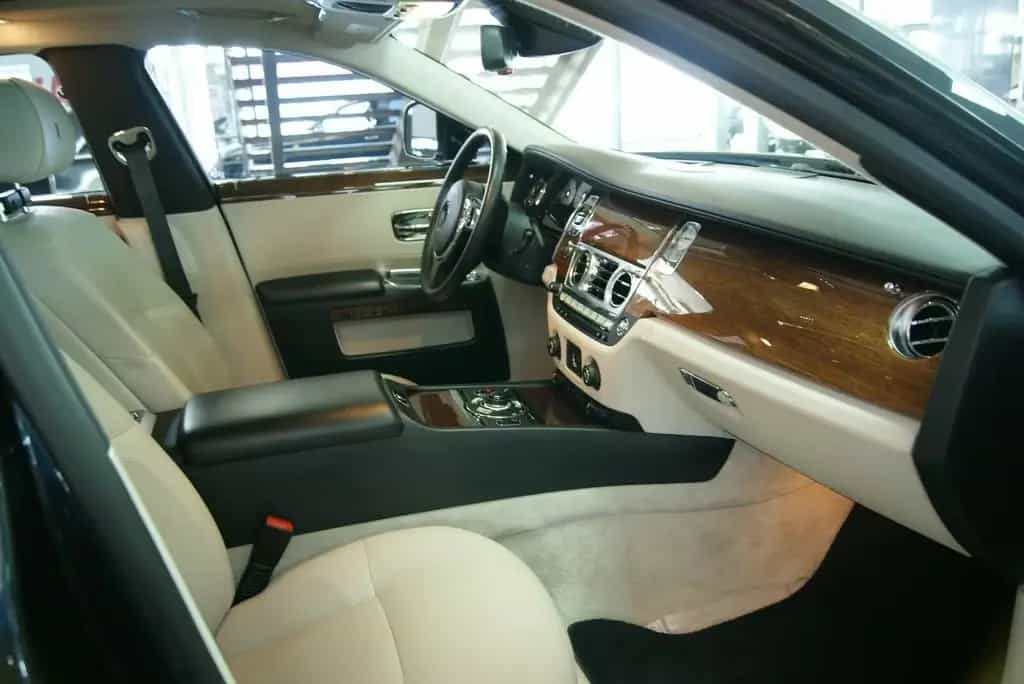 Rolls-Royce Ghost SWB V12+Panoroof+Comfort Entry+Theatre 05/2014-photo-23