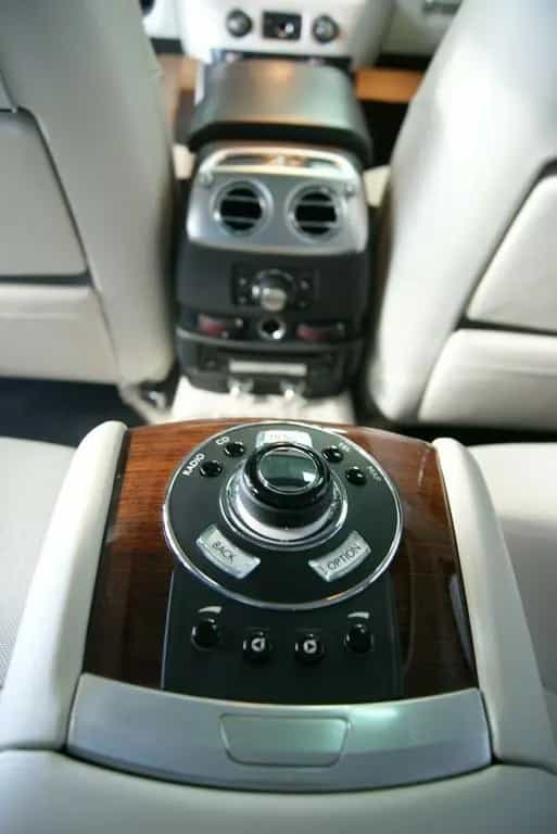Rolls-Royce Ghost SWB V12+Panoroof+Comfort Entry+Theatre 05/2014-photo-29