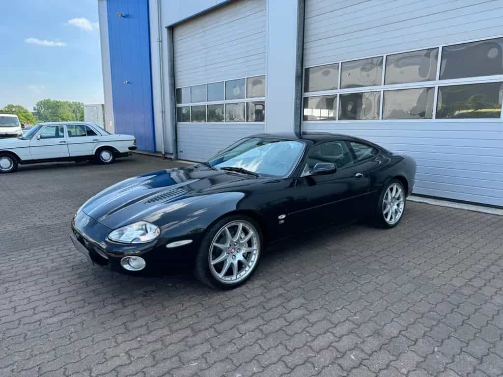 Jaguar XKR 100 LIMITED EDITION SPORT/12-WEGE/TEMPOMAT 04/2002-photo-0