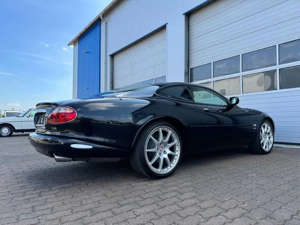 Jaguar XKR 100 LIMITED EDITION SPORT/12-WEGE/TEMPOMAT 04/2002-photo-30