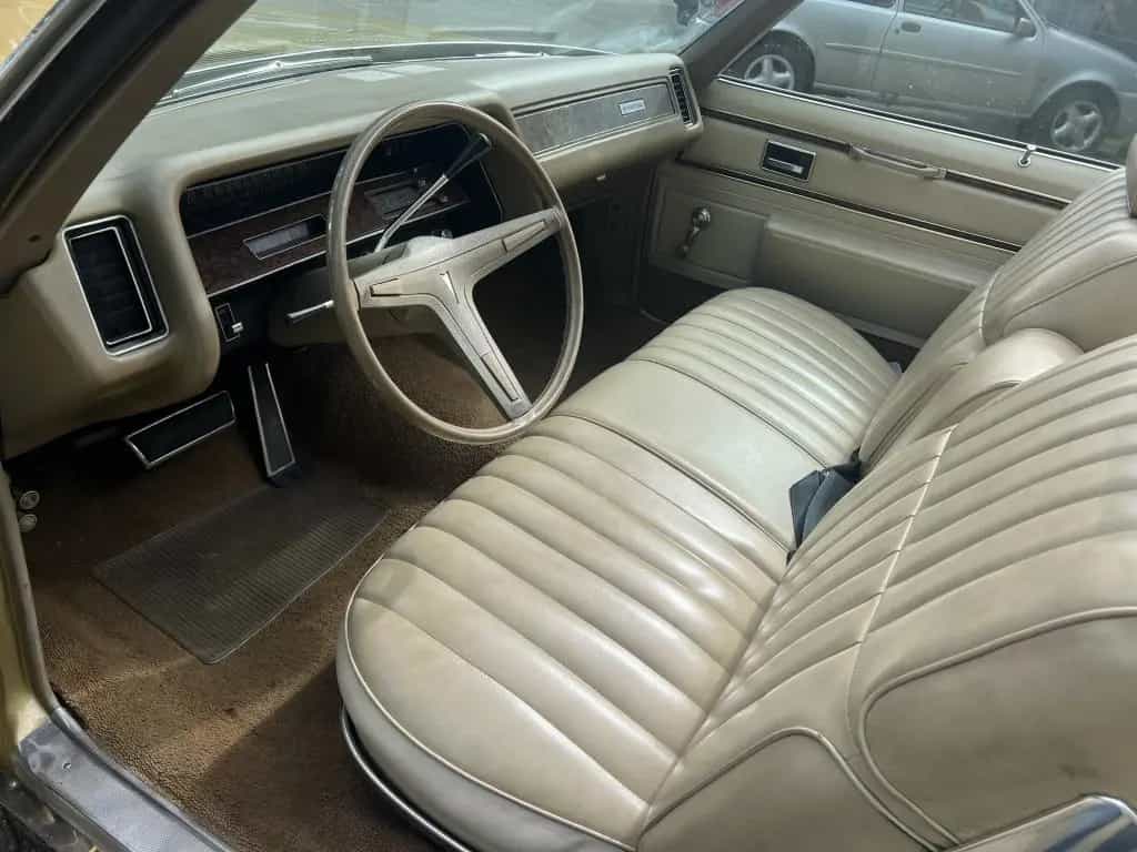 Pontiac Bonneville bonneville 06/1970-photo-12