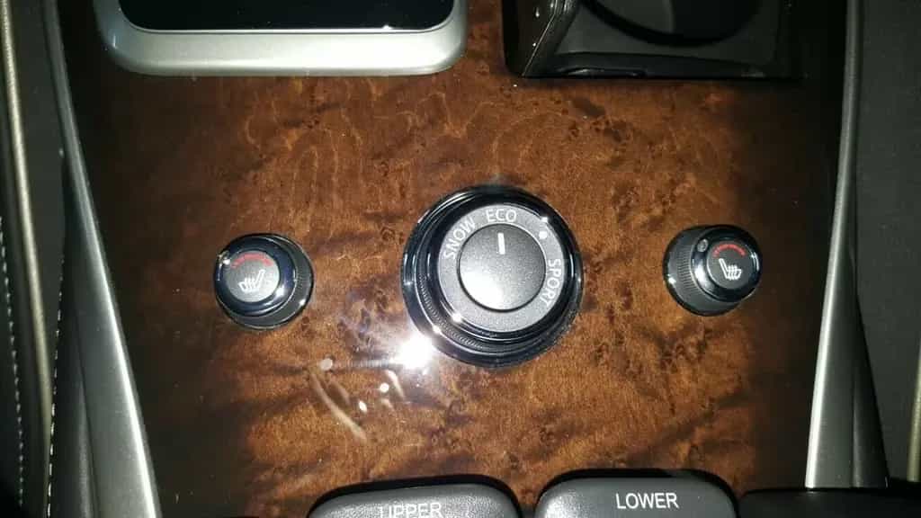 Infiniti QX60 PREMIUM FULL+RearTV+7sitze+PANO+HeadUP+NEU null-photo-14