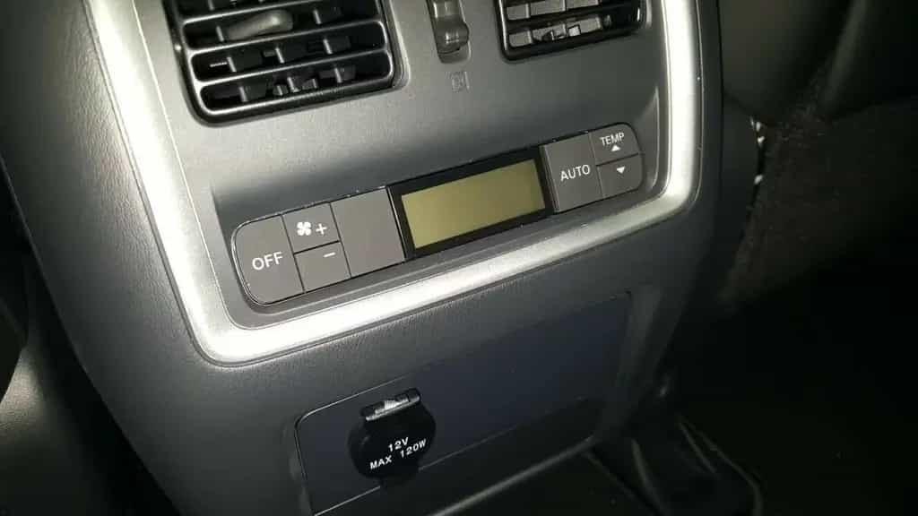 Infiniti QX60 PREMIUM FULL+RearTV+7sitze+PANO+HeadUP+NEU null-photo-21