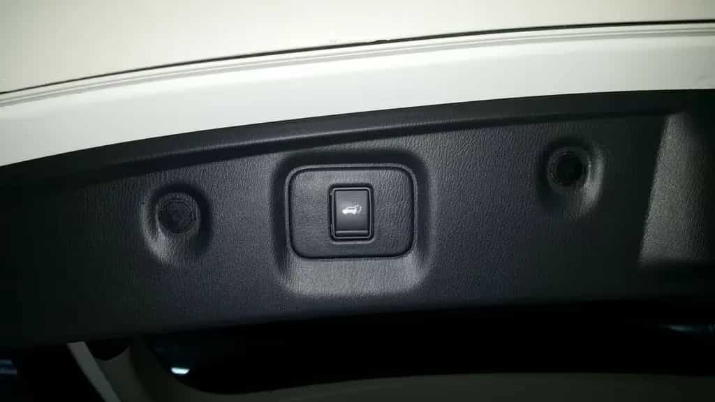 Infiniti QX60 PREMIUM FULL+RearTV+7sitze+PANO+HeadUP+NEU null-photo-26