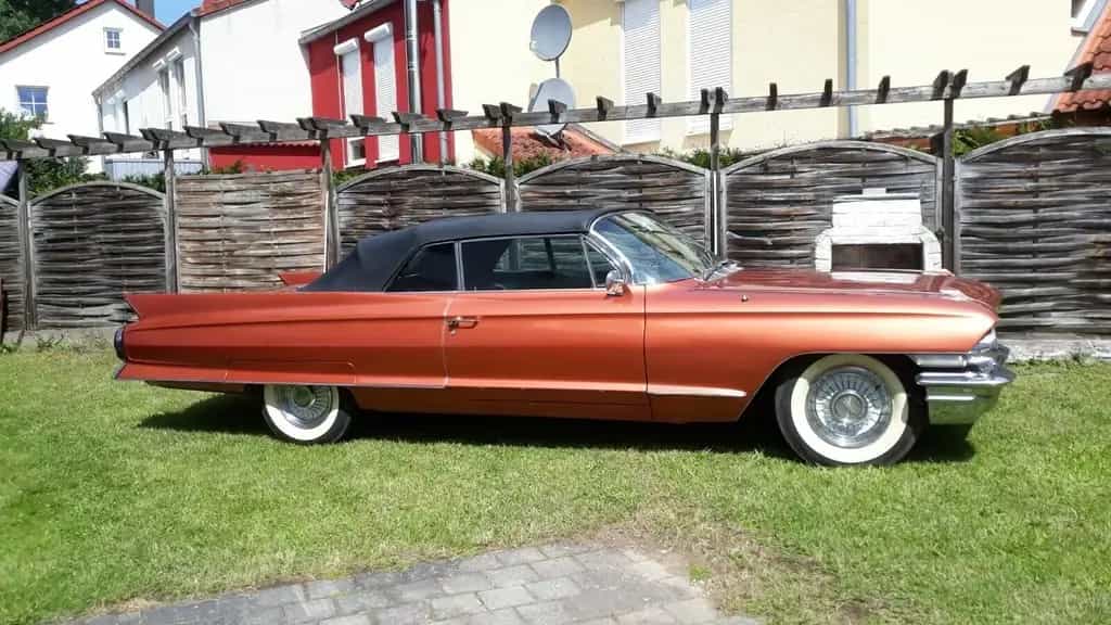 Cadillac Deville Cabrio BJ 1962 07/1962-photo-1