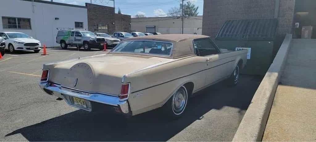 Lincoln Mark III 07/1971-photo-4