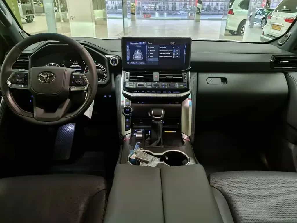 Toyota Land Cruiser LC300+70thANV+NEU+EUreg+HUD+360cam+RearTV+415HP 07/2023-photo-15