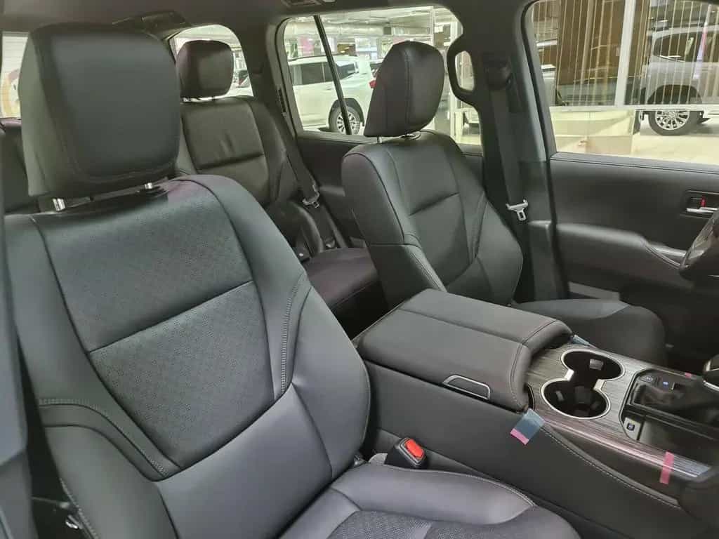 Toyota Land Cruiser LC300+70thANV+NEU+EUreg+HUD+360cam+RearTV+415HP 07/2023-photo-20