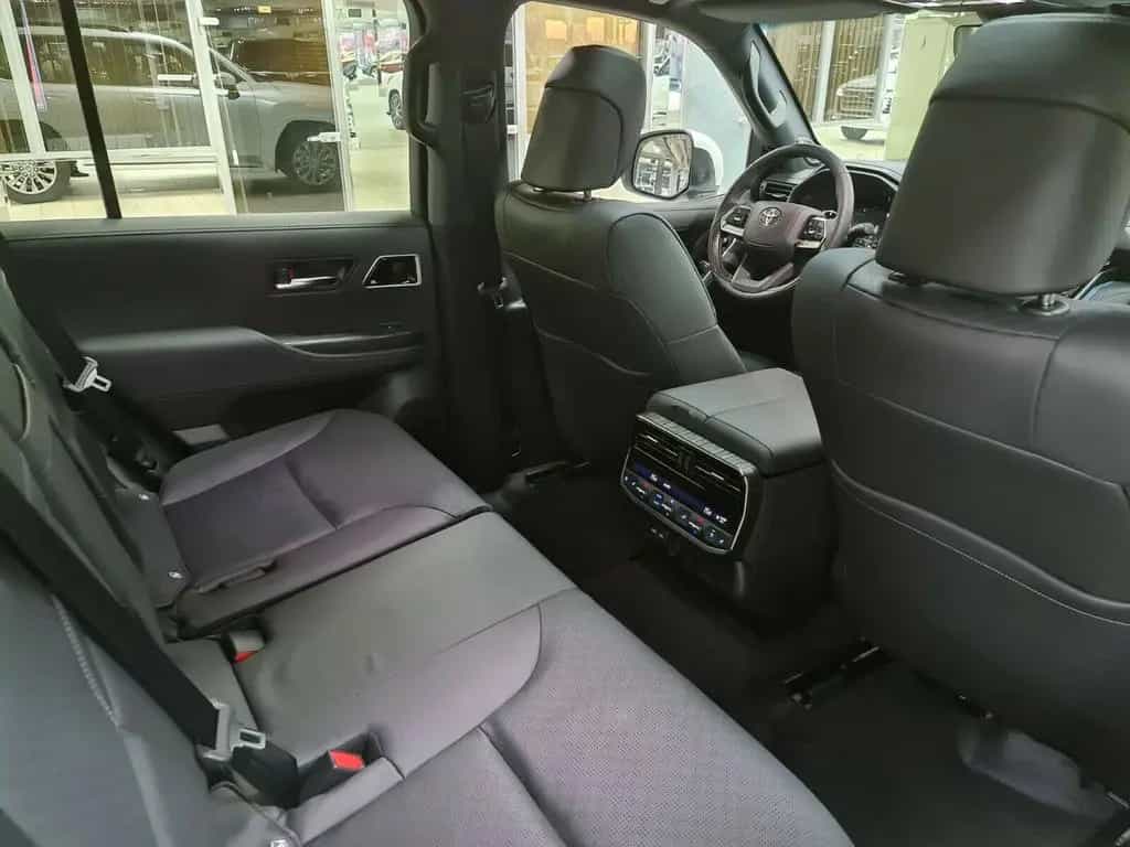 Toyota Land Cruiser LC300+70thANV+NEU+EUreg+HUD+360cam+RearTV+415HP 07/2023-photo-25