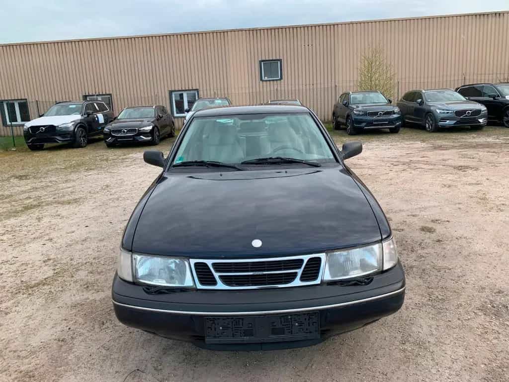 Saab 900 2.3i SE 10/1996-photo-0