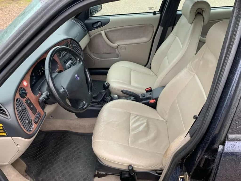Saab 900 2.3i SE 10/1996-photo-11