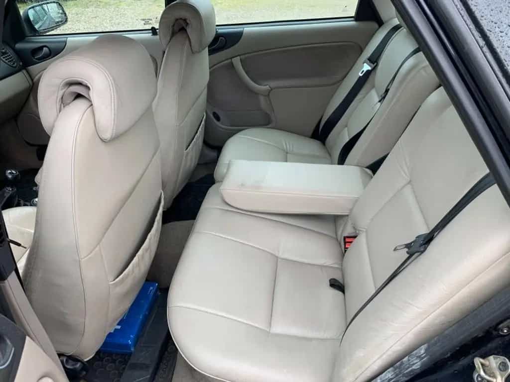 Saab 900 2.3i SE 10/1996-photo-15