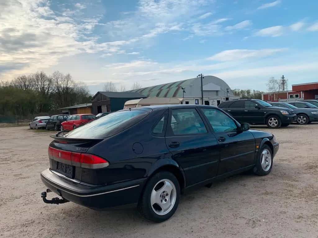 Saab 900 2.3i SE 10/1996-photo-4