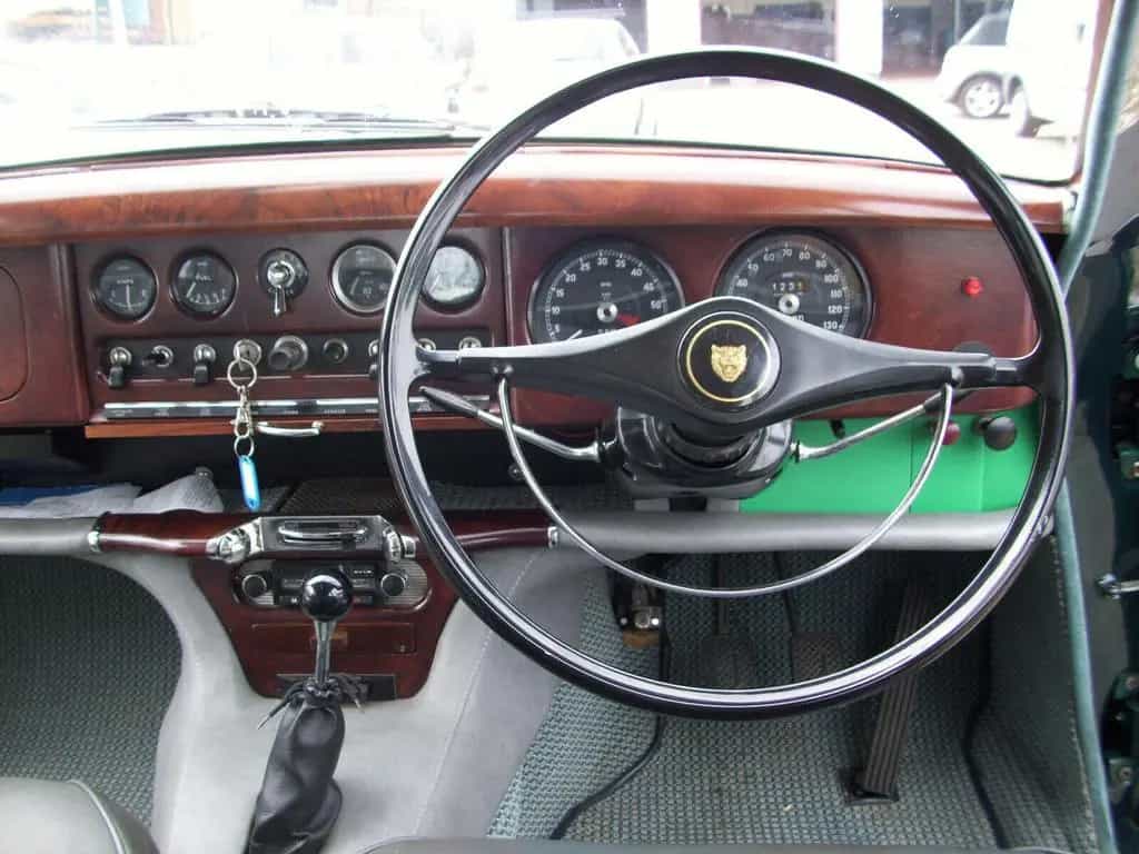 Jaguar S-Type 01/1968-photo-10