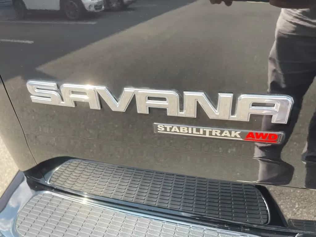 GMC Savana LONG+HIGHroof+NEW+CadillacFace+AWD+FULL 02/2024-photo-10