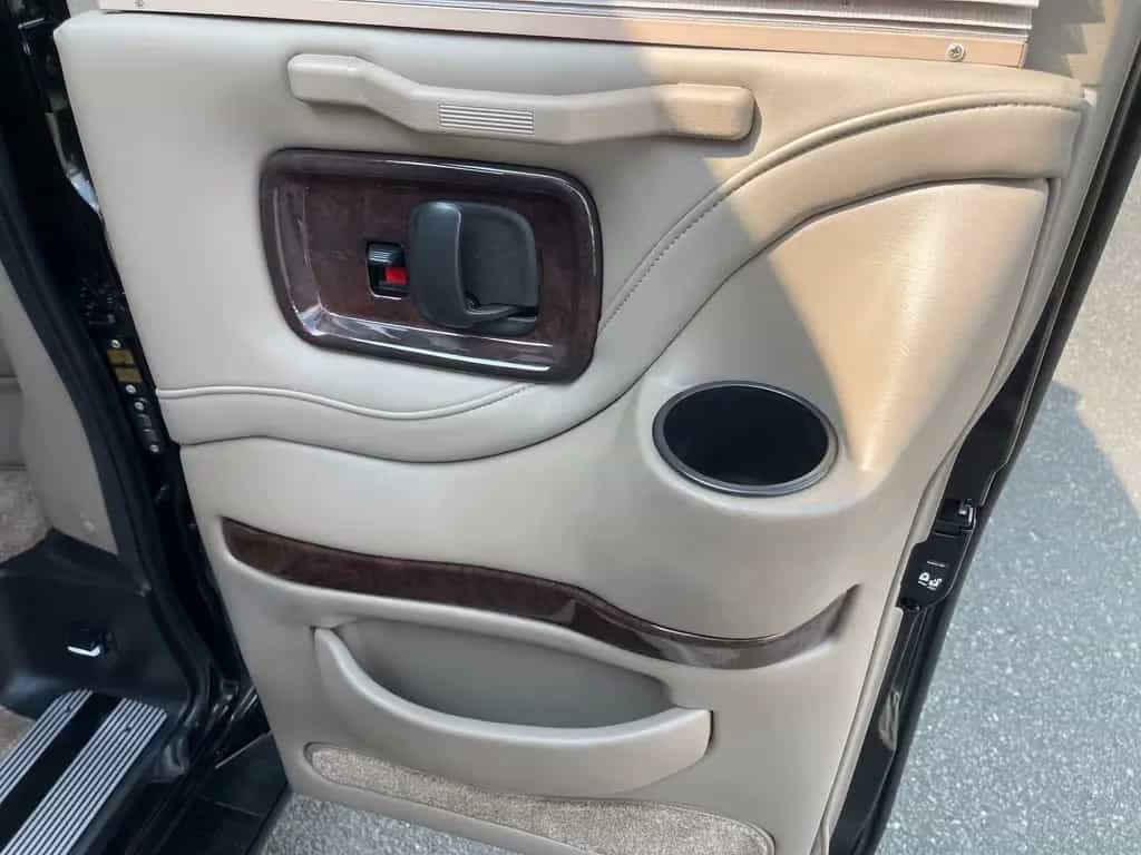 GMC Savana LONG+HIGHroof+NEW+CadillacFace+AWD+FULL 02/2024-photo-34