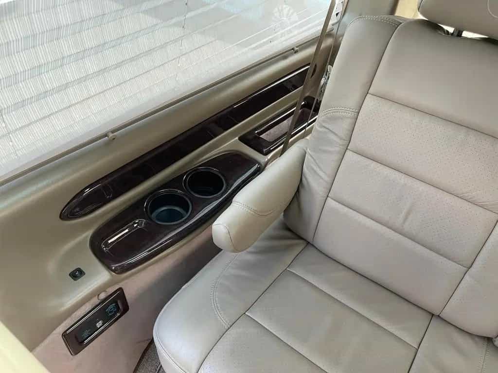 GMC Savana LONG+HIGHroof+NEW+CadillacFace+AWD+FULL 02/2024-photo-35