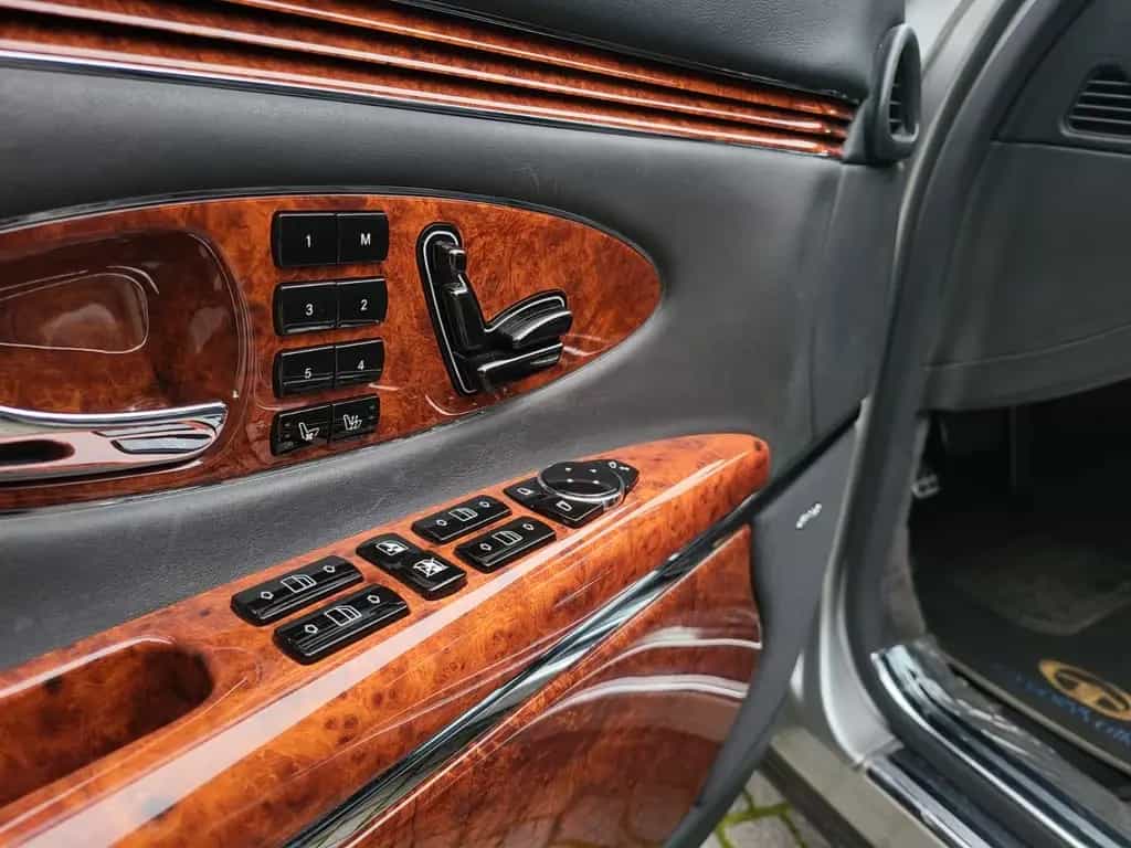 Maybach 57 VOLL+1HAND+DuoTone+1OF300+NeuPreis=685.000€ 02/2008-photo-32
