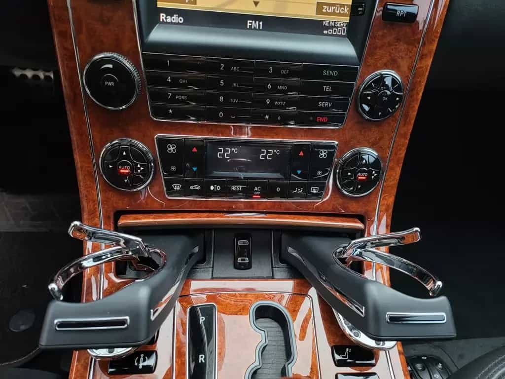 Maybach 57 VOLL+1HAND+DuoTone+1OF300+NeuPreis=685.000€ 02/2008-photo-40
