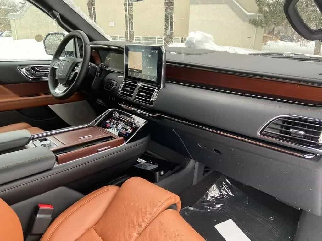 Lincoln Navigator VOLL+LONG+TWIN.TURBO+BLACK.EDITION+NEW null-photo-19