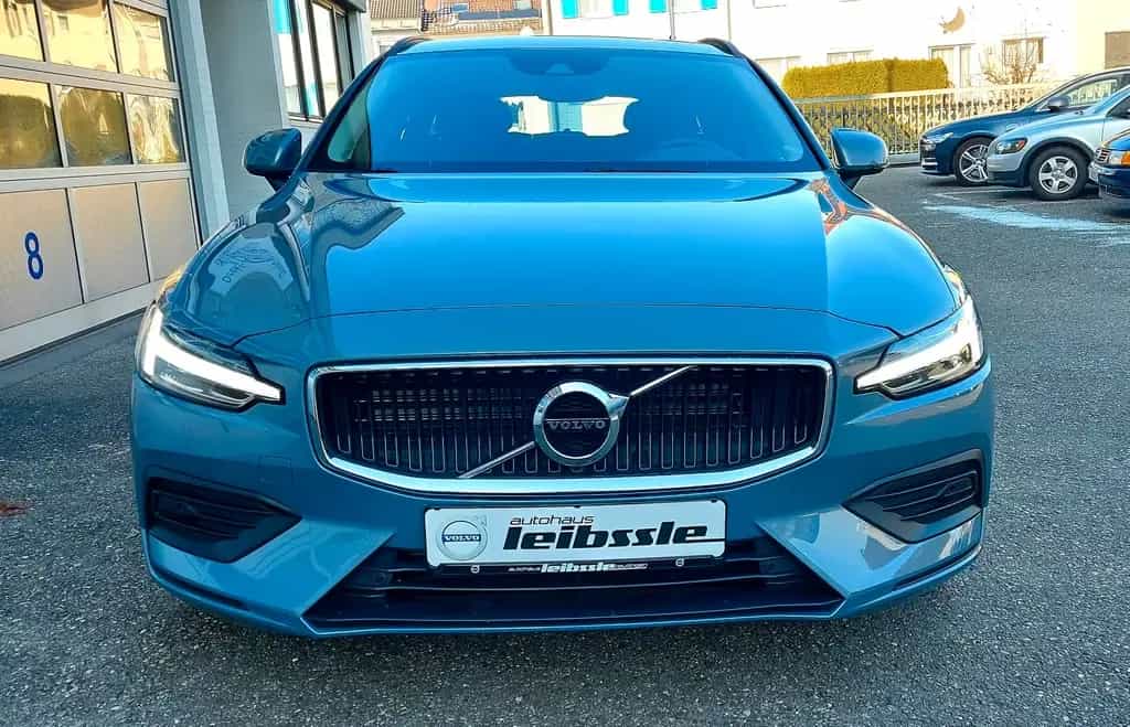 Volvo V60 B4 Diesel Momentum Pro Automatik 10/2021-photo-0