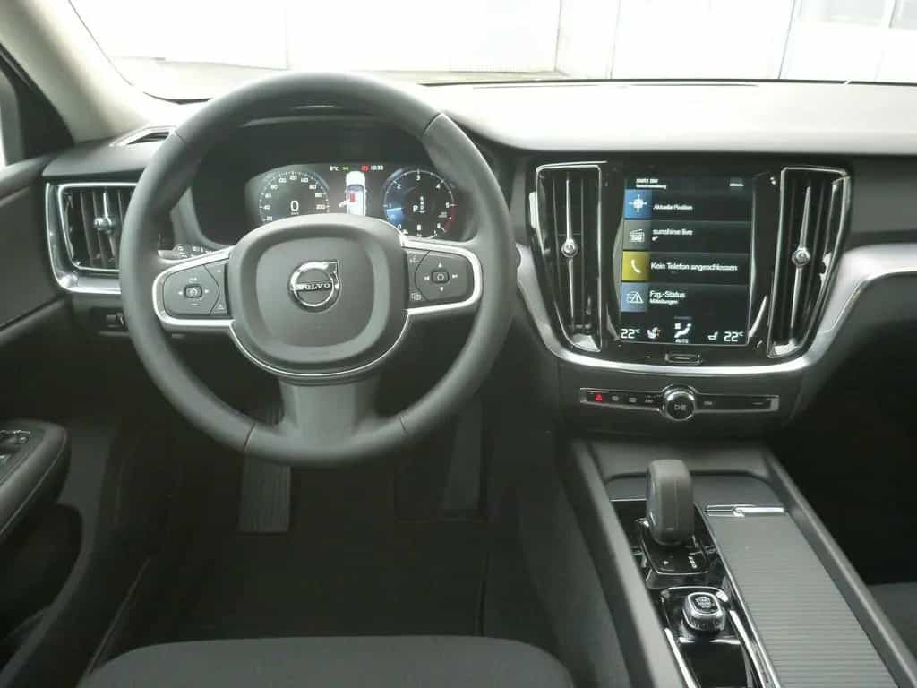 Volvo V60 B4 Diesel Momentum Pro Automatik 10/2021-photo-9