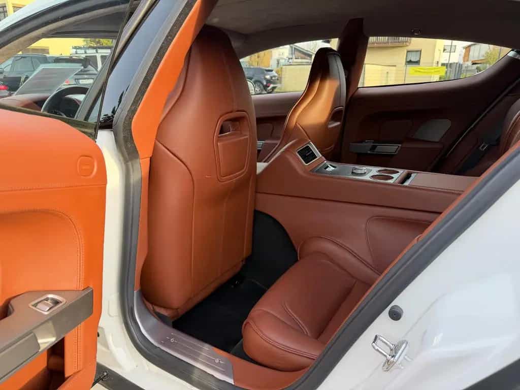 Aston Martin Rapide 6.0 S Touchtr 8G Auto*30000Km Leder braun 03/2017-photo-19