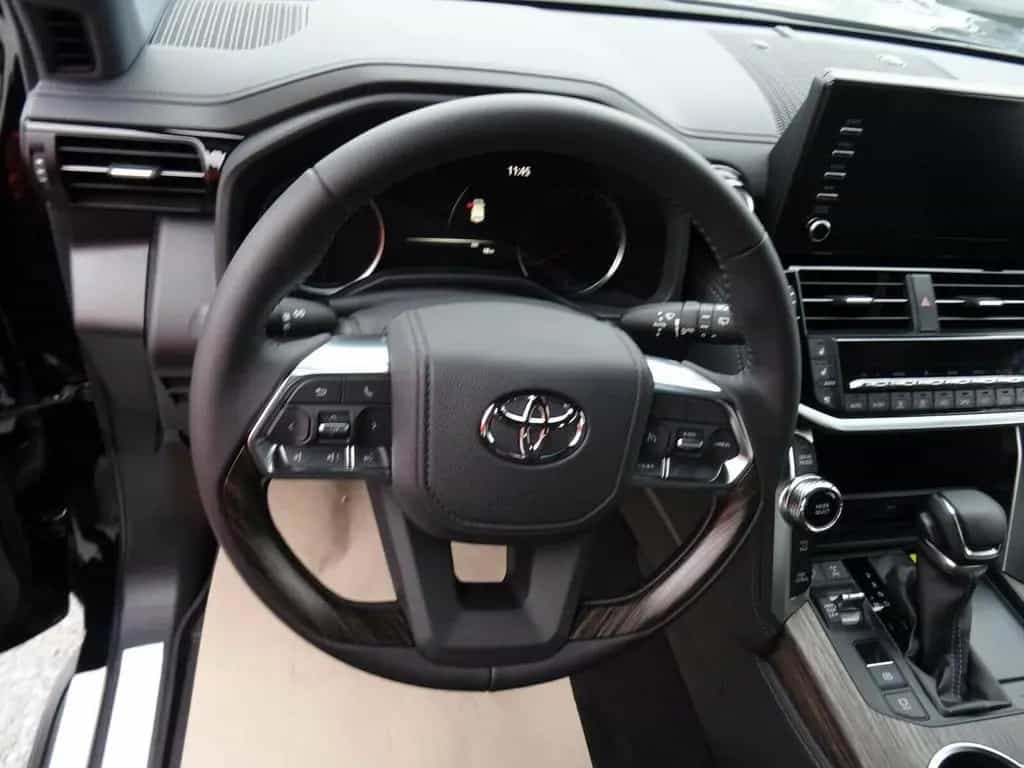 Toyota Land Cruiser LC300+EXECUTIVE+70th+TwinTurbo+415HP+NEU+EUreg 07/2023-photo-11