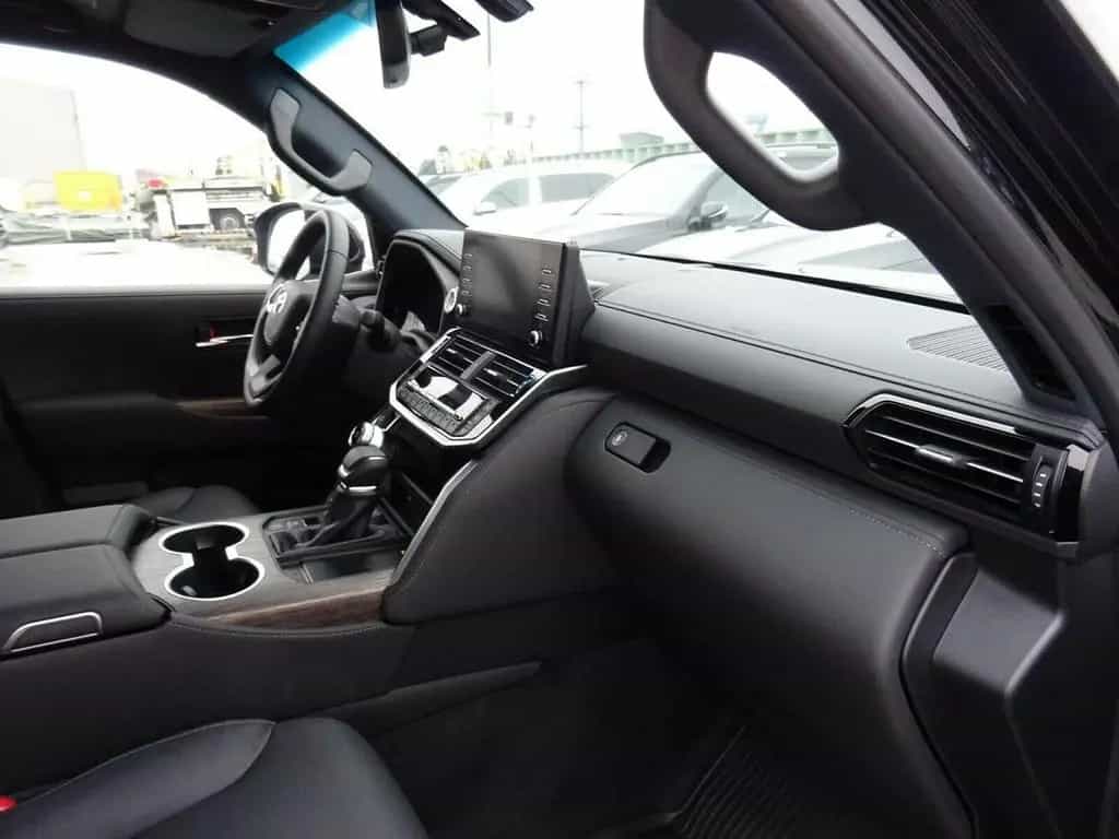 Toyota Land Cruiser LC300+EXECUTIVE+70th+TwinTurbo+415HP+NEU+EUreg 07/2023-photo-15