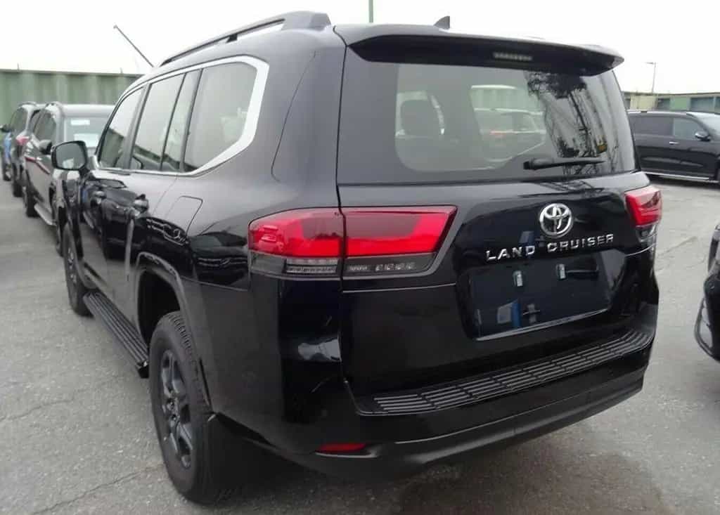 Toyota Land Cruiser LC300+EXECUTIVE+70th+TwinTurbo+415HP+NEU+EUreg 07/2023-photo-4