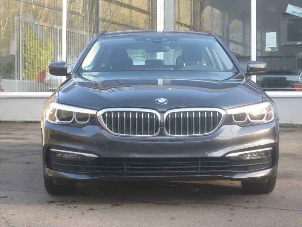BMW 5 Series 520 d xDrive Touring Automatik Navi Kamera Park 05/2019-photo-5
