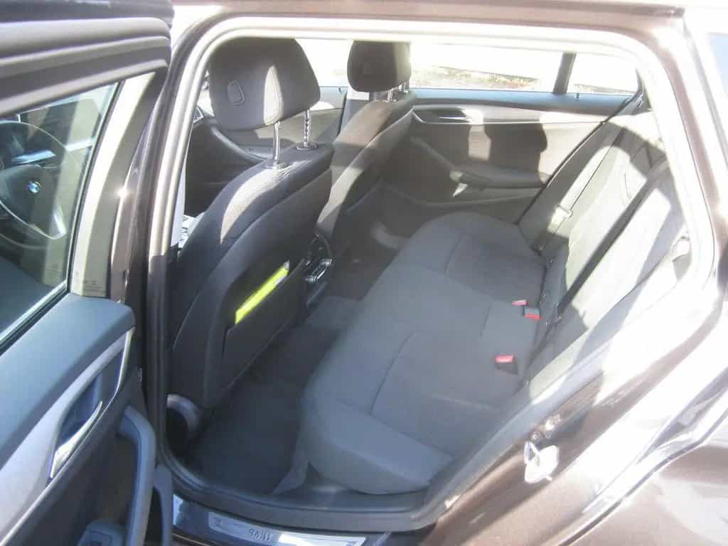 BMW 5 Series 520 d xDrive Touring Automatik Navi Kamera Park 05/2019-photo-9