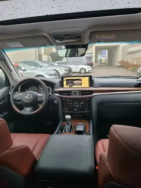 Lexus LX 570 LX570 HERITAGE V8 VOLL+8Seats+EU REG+EU SPEZ 03/2019-photo-12