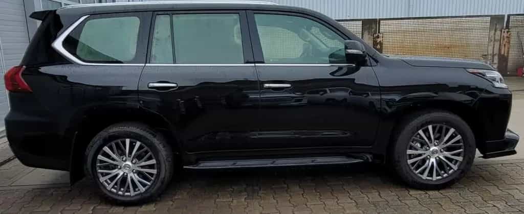 Lexus LX 570 LX570 HERITAGE V8 VOLL+8Seats+EU REG+EU SPEZ 03/2019-photo-3