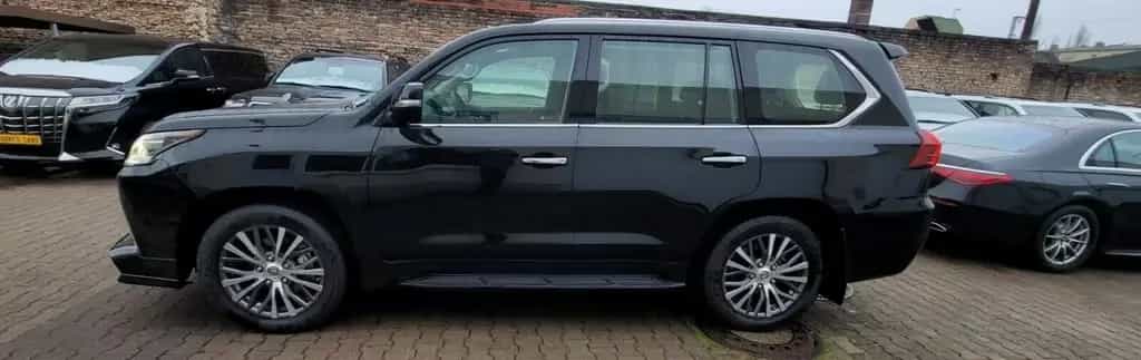 Lexus LX 570 LX570 HERITAGE V8 VOLL+8Seats+EU REG+EU SPEZ 03/2019-photo-4