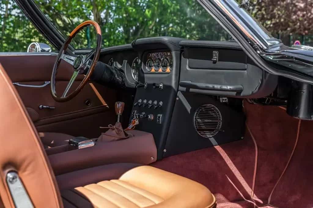 Lamborghini 400 GT 2+2 09/1967-photo-10