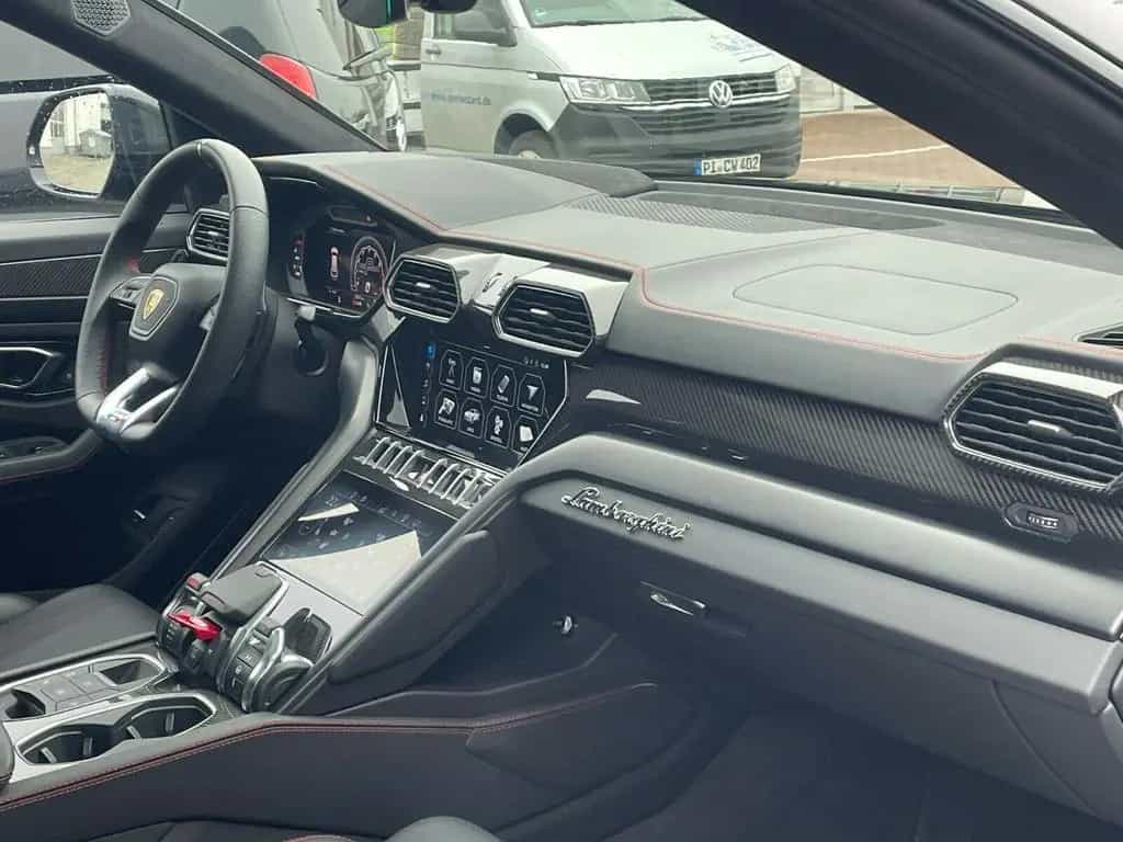 Lamborghini Urus LP650 *PANO*Carbon*HeUp*23*Miete*Mietkauf* 03/2021-photo-21