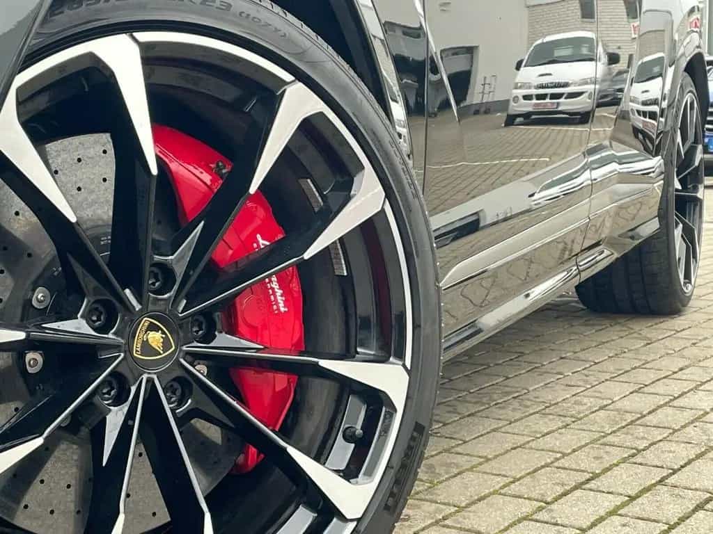Lamborghini Urus LP650 *PANO*Carbon*HeUp*23*Miete*Mietkauf* 03/2021-photo-8